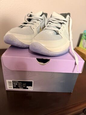 Nike JA2 XMAS Basketball Shoes